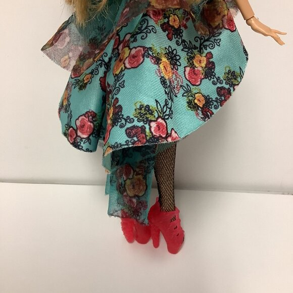Ever After High Legacy Day Ashlynn Ella Doll Partial Outfit Incomplete 2013 READ - Picture 5 of 15